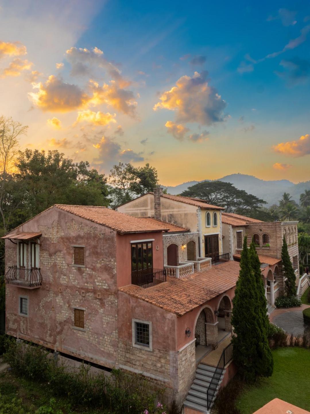 La Toscana Suan Phueng Exterior foto